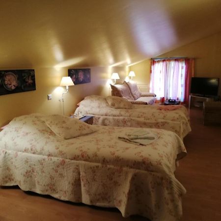La Planquette Bed & Breakfast Castelnou Bagian luar foto