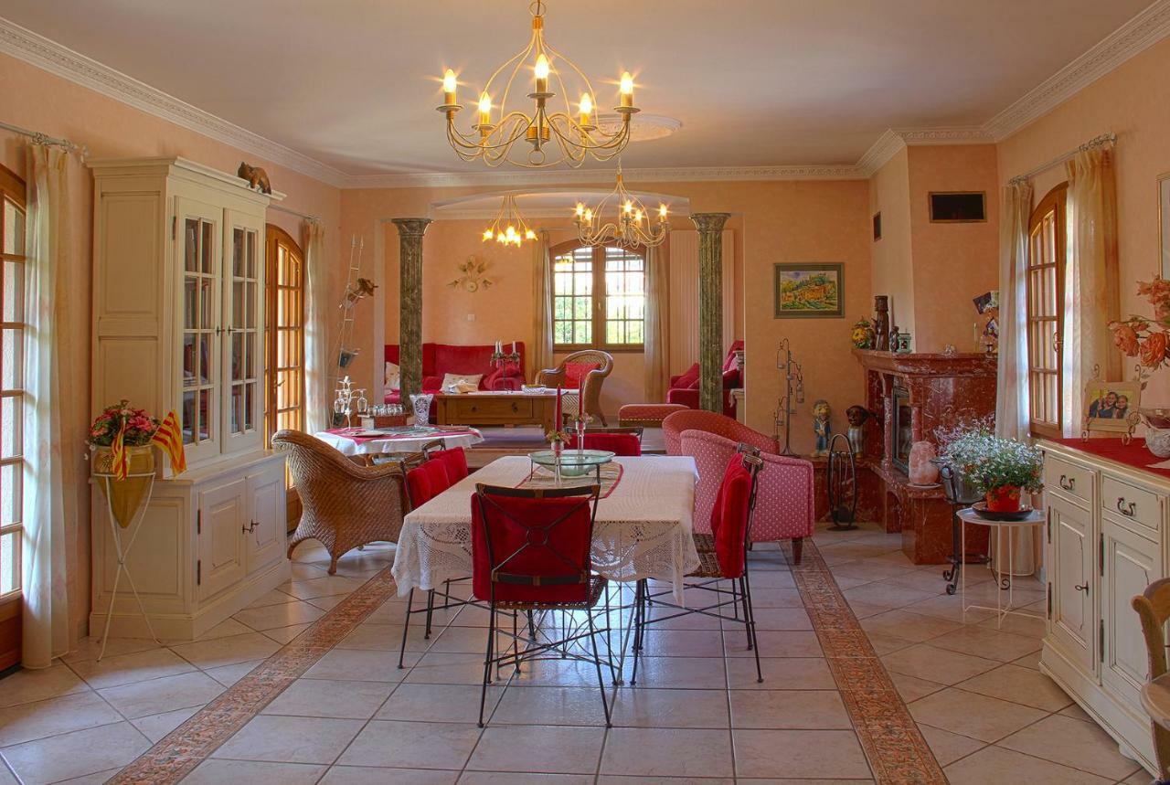 La Planquette Bed & Breakfast Castelnou Bagian luar foto