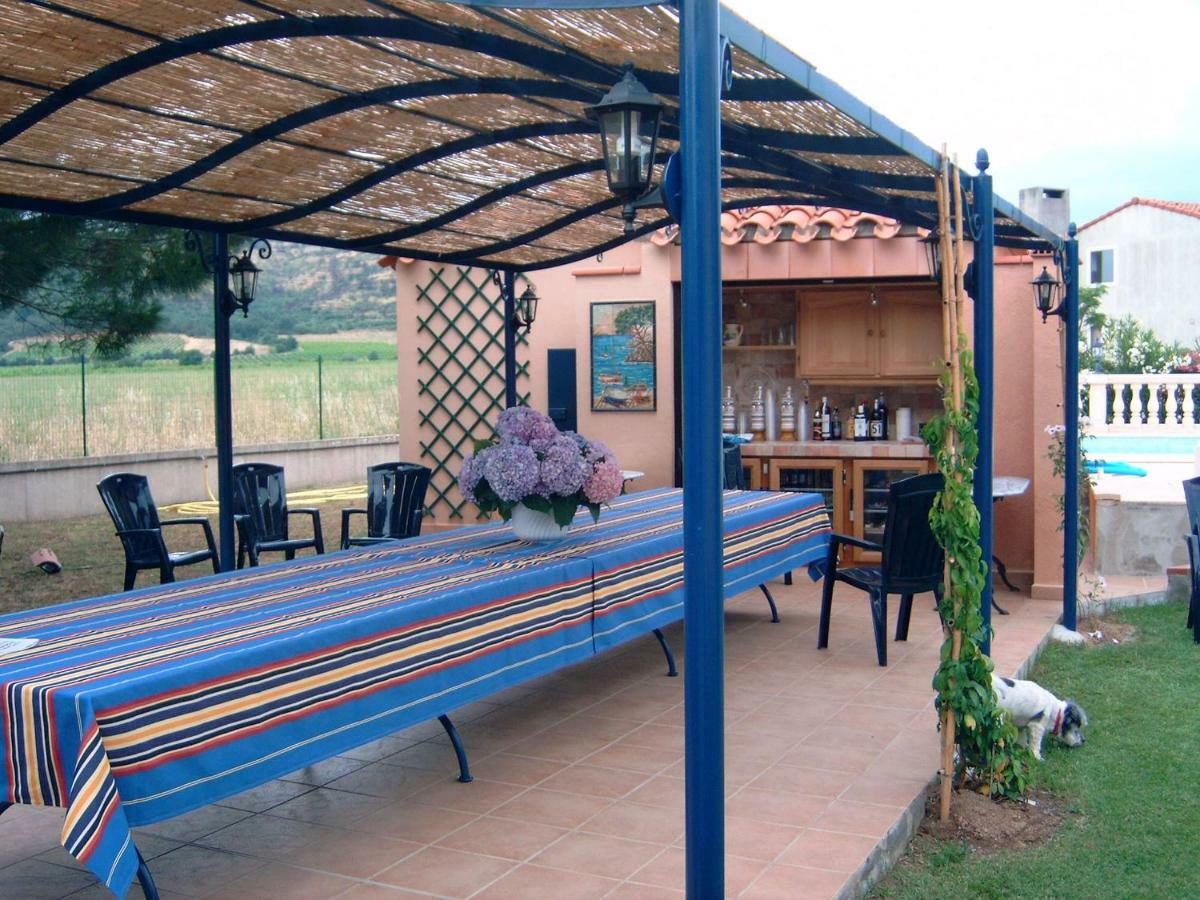 La Planquette Bed & Breakfast Castelnou Bagian luar foto
